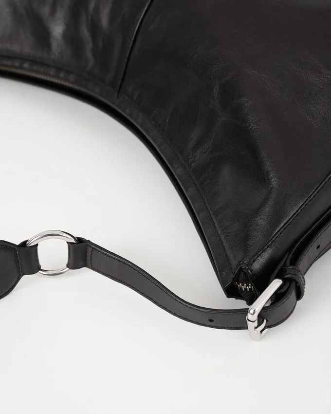 Borsa Itami