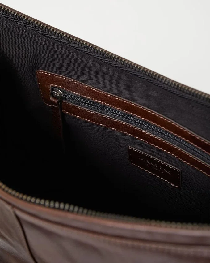 Borsa Itami