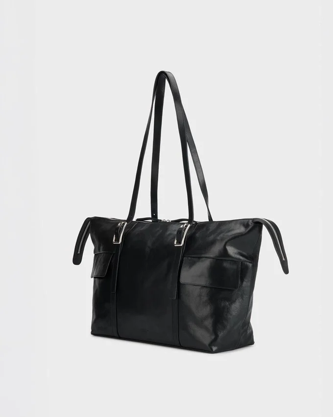 Borsa Thira